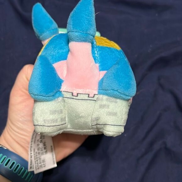 Disney Disneyland Wishables Park Icons Sleeping Beauty Castle Small Plush NWT - Picture 4 of 5